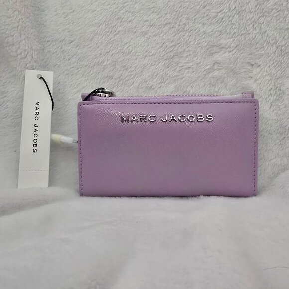 Marc Jacobs Medium Flat Wallet Wisteria - Picture 1 of 6
